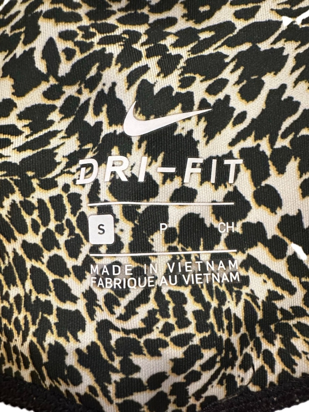 Nike Dri-Fit Leopard Print Leggings - Picture 6 of 6